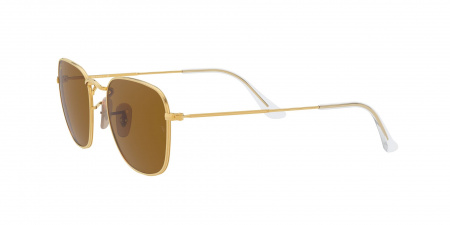 0RB3857__919633_060A